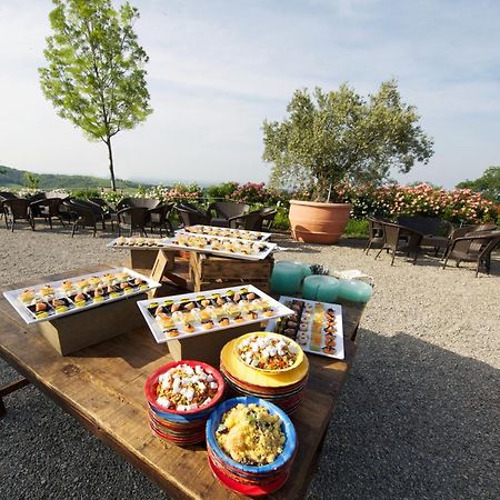 Parco Di Montebello Quattro Castella エクステリア 写真
