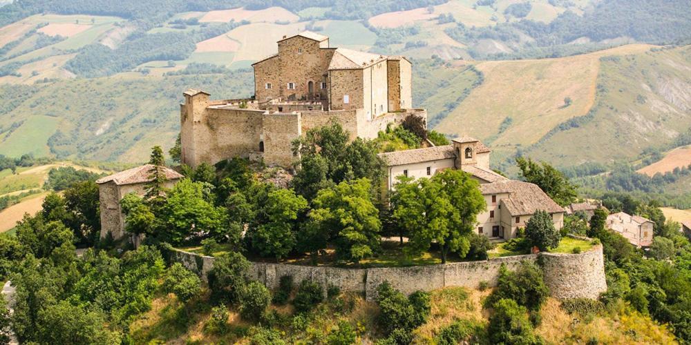 Parco Di Montebello Quattro Castella エクステリア 写真